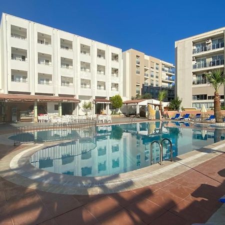 Oya Family Suites Kuşadası Buitenkant foto