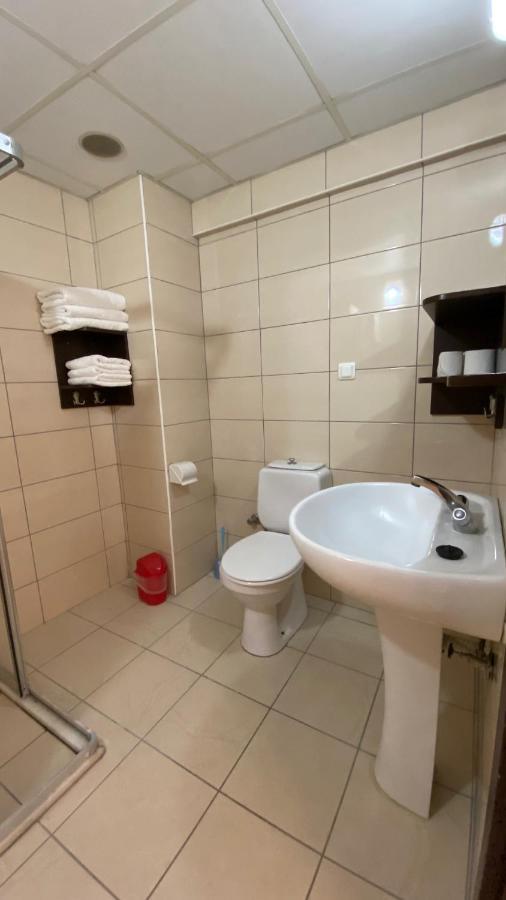 Oya Family Suites Kuşadası Buitenkant foto