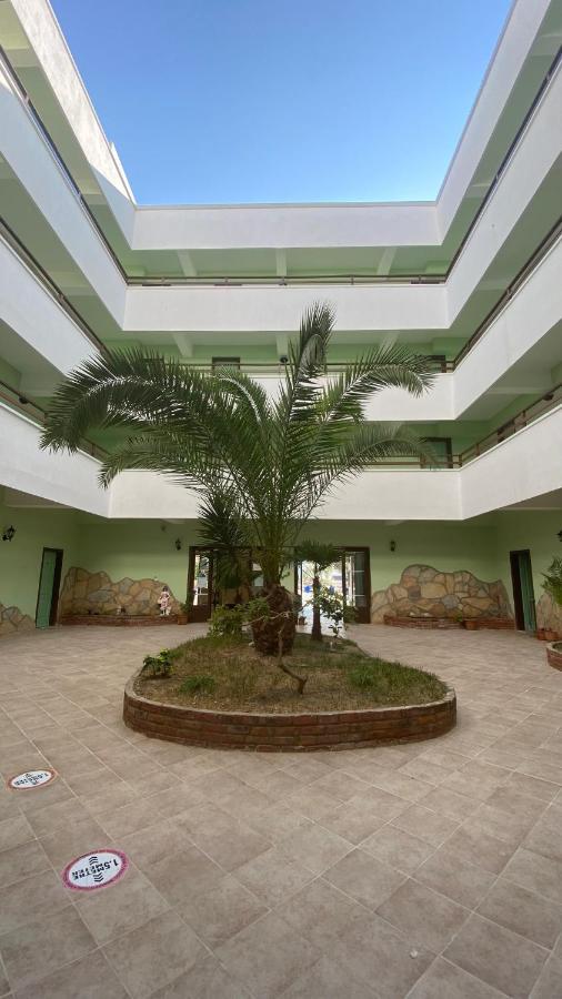 Oya Family Suites Kuşadası Buitenkant foto