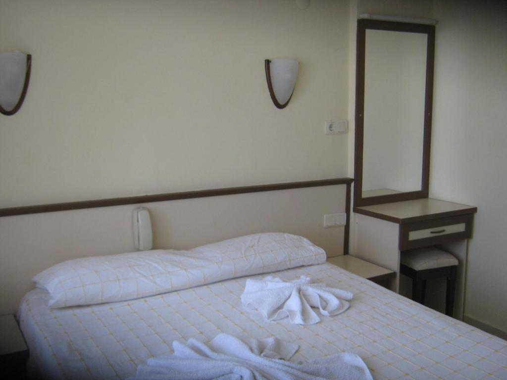 Oya Family Suites Kuşadası Kamer foto