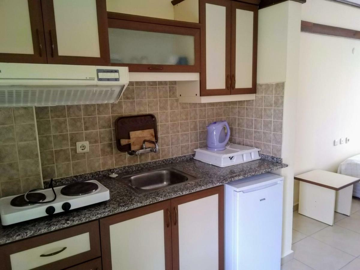 Oya Family Suites Kuşadası Buitenkant foto